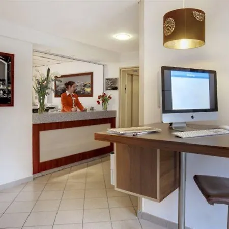 Rockypop Hotell 4*